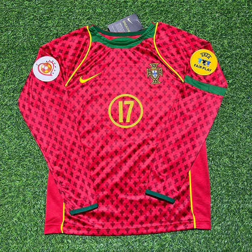 Cristiano Ronaldo Portugal EURO 2004 Long Sleeve Retro Home Red Football Jersey