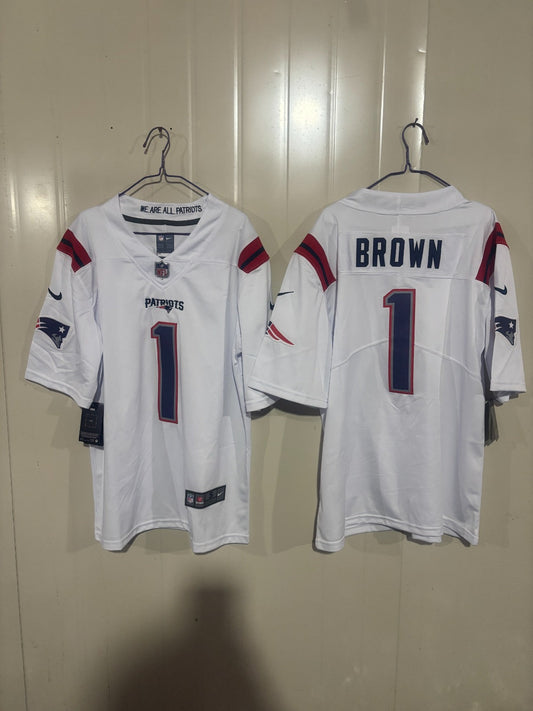 NEW ENGLAND PATRIOTS AJ BROWN WHITE JERSEY