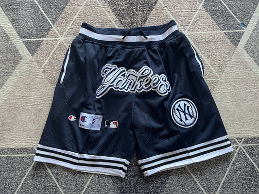 NEW YORK YANKEES BLUE SHORTS