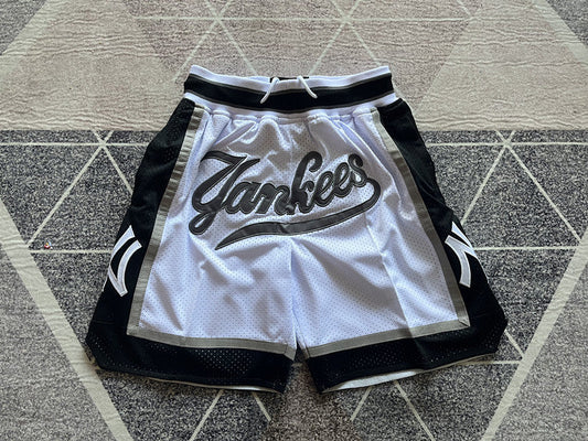 NEW YORK YANKEES WHITE SHORTS