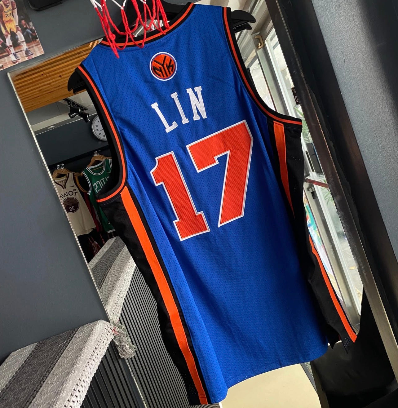 NEW YORK KNICKS JERMEY LIN BLUE JERSEY