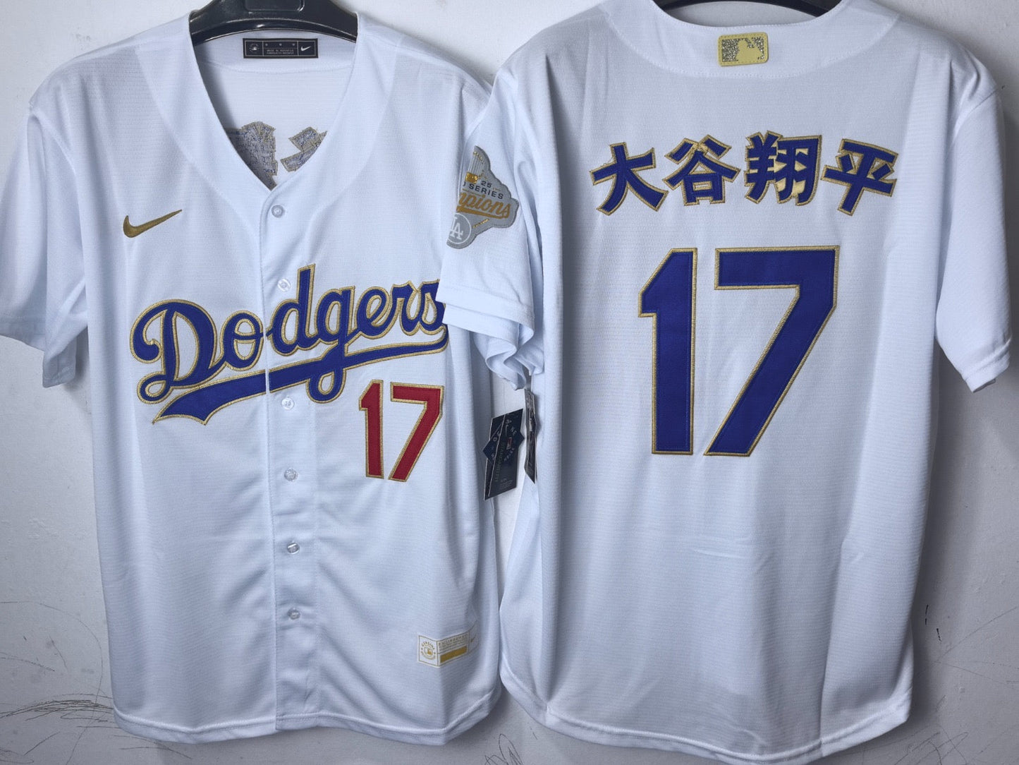 Los Angeles Dodgers Shohei Ohtani White and Gold Japanese Jersey
