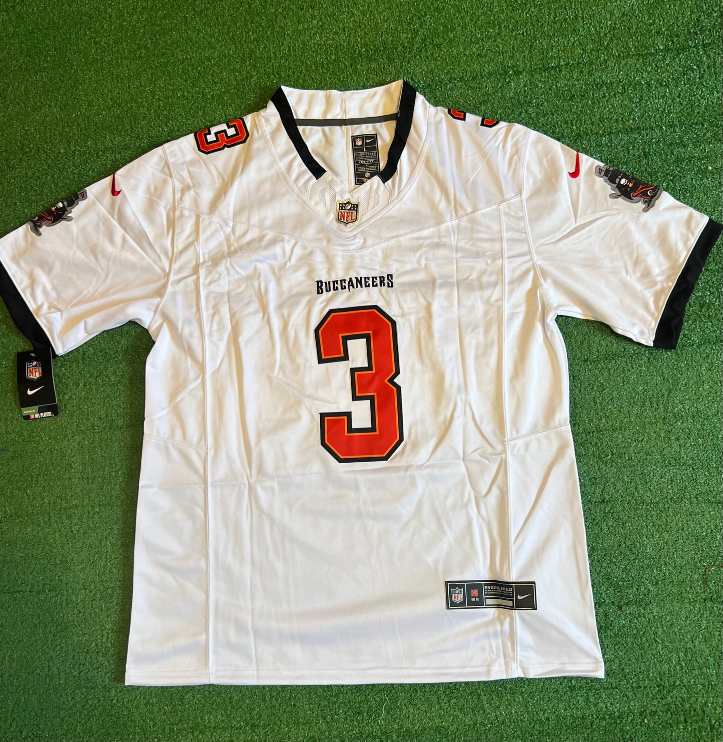 Tampa Bay Buccaneers Rueben Bain Jr. White Jersey