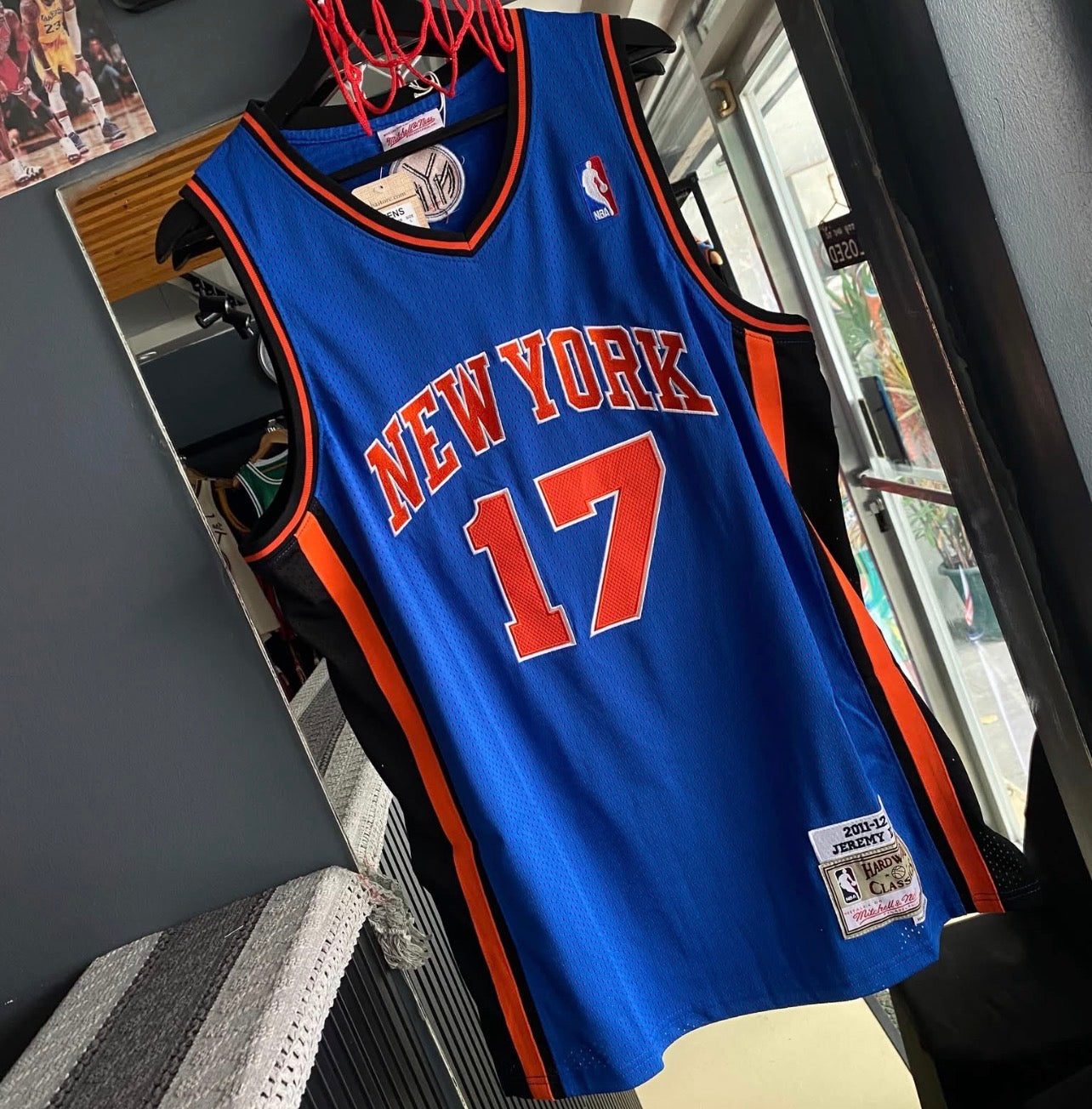 NEW YORK KNICKS JERMEY LIN BLUE JERSEY