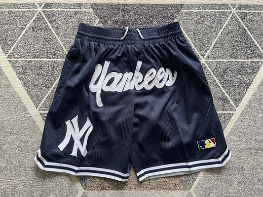 NEW YORK YANKEES BLUE SHORTS